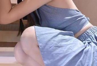 Bangni邦尼高跟鞋写真作品大全，下载后展现你的时尚新风采！.txt