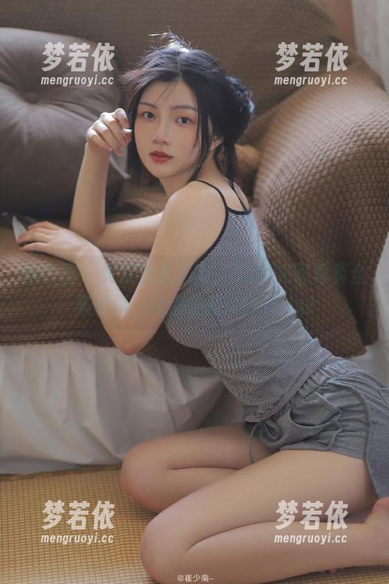 微密圈 - 女友养成之路，Cool文茜写真合集里每一张都是爱的印记.txt-梦若依