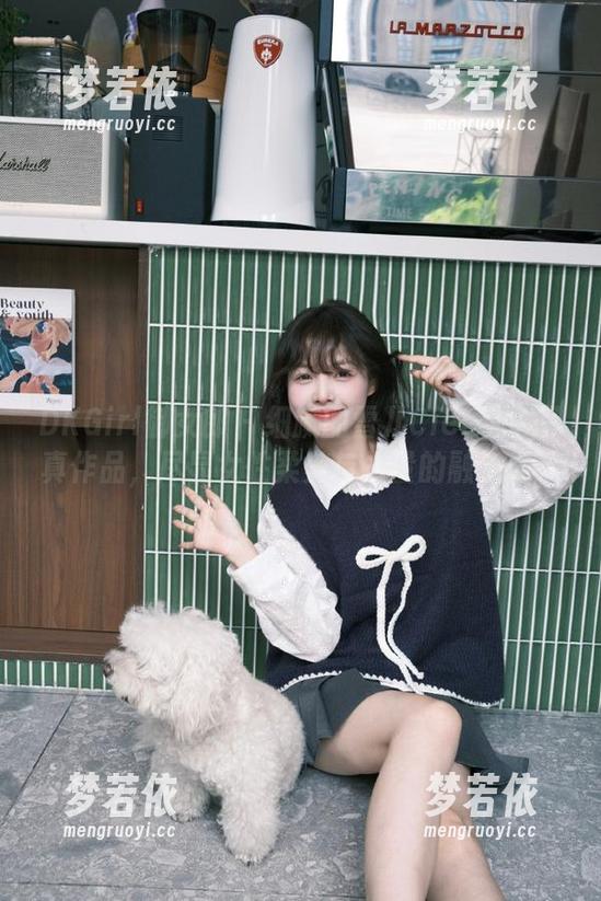 DKGirl御女郎 - 细腻的雪儿Cier粉色写真作品，尽显女性柔美与力量的融合.txt-梦若依