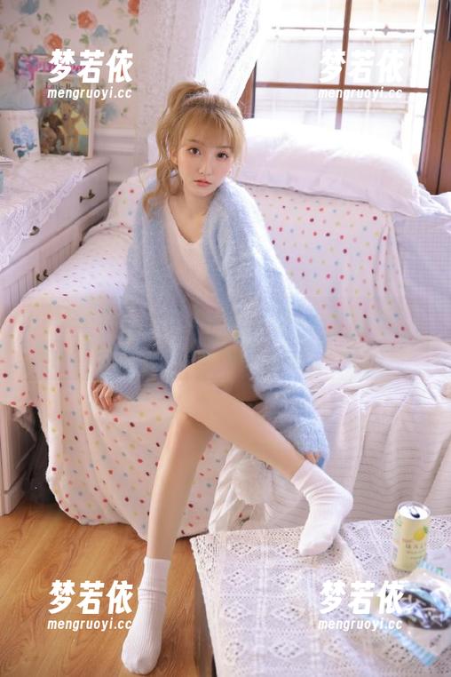 Feilin嗲囡囡 - 探索姝姝妹妹的红裙梦：写真集资源让你领略别样的风情.txt-梦若依