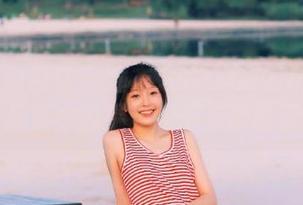 IMiss爱蜜社 - 睡衣之梦：Lavinia肉肉写真作品集中的温柔瞬间与静谧氛围.txt