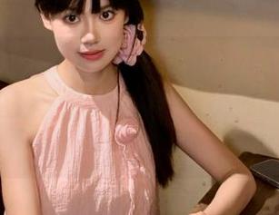 让你沉醉的艺术旅程：Jenny(정제니)DJAWA摄影与《NikkeRapi》的COS图册结合.txt