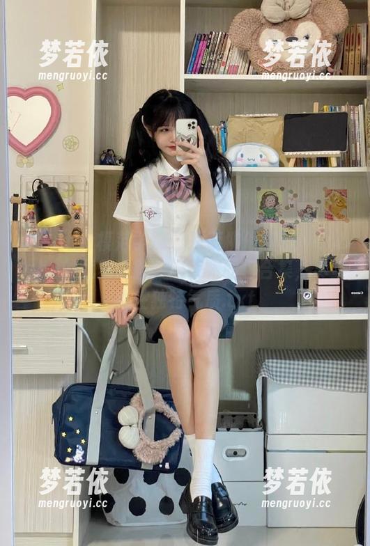 MFStar模范学院 - 探索柳侑绮Sevenbaby的优雅之路：连衣裙图包合集，尽显女性独特气质.txt-梦若依