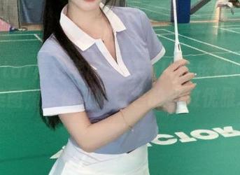 MFStar模范学院 - 最新！黄乐然纯白写真美图，带你领略白色的极致优雅.txt