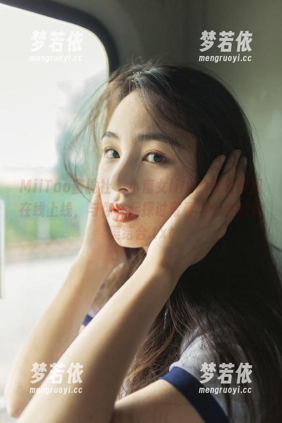 MiiTao蜜桃社 - 小魔女lily的可爱美图在线上线，与你一起探讨青春与个性的完美结合.txt-梦若依