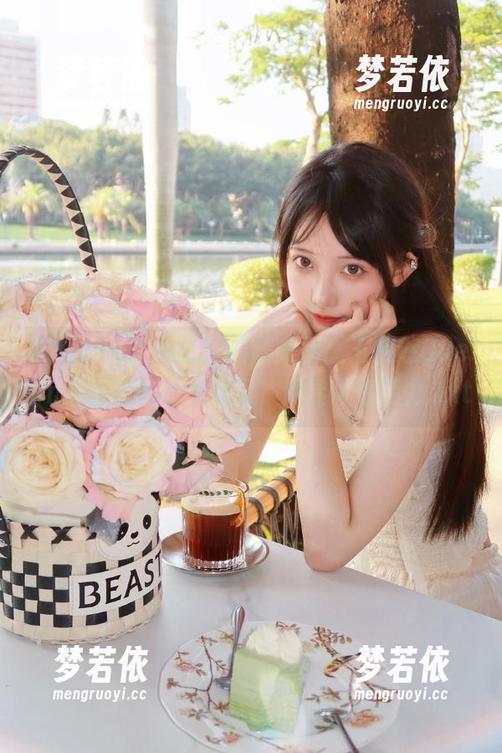 MiiTao蜜桃社 - 最新美图：王婉悠Queen穿睡衣的甜美瞬间，尽显青春活力.txt-梦若依