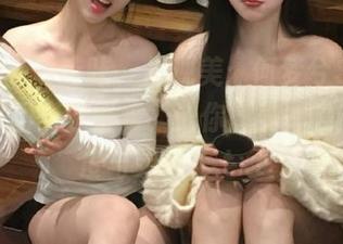 MintYe薄荷叶 - 发现美：何梦兮Stacy美脚原图资源合集，让你感受她的时尚态度与灵感！.txt