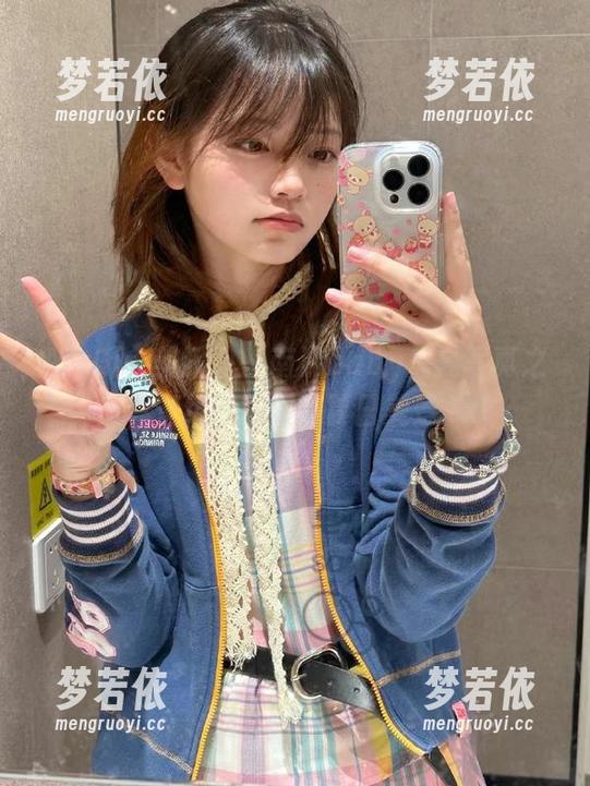 MyGirl美媛馆 - 南湘baby盛夏写真之旅，壁纸带你领略夏日美景.txt-梦若依