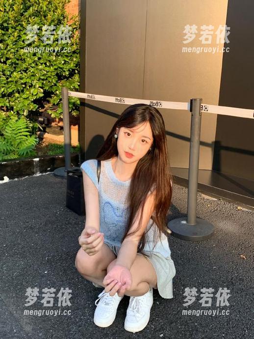 TGOD推女神 - Sayaka水手服在线合集来袭，快来刷新你对搞笑时尚的认知，让笑声飞扬！.txt-梦若依
