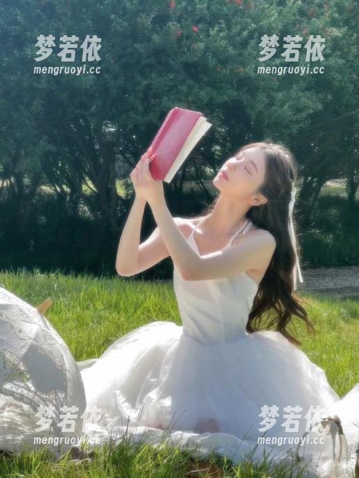TGOD推女神 - 与婕西儿共度夏天：专属写真集免费下载，畅享阳光灿烂的瞬间.txt-梦若依