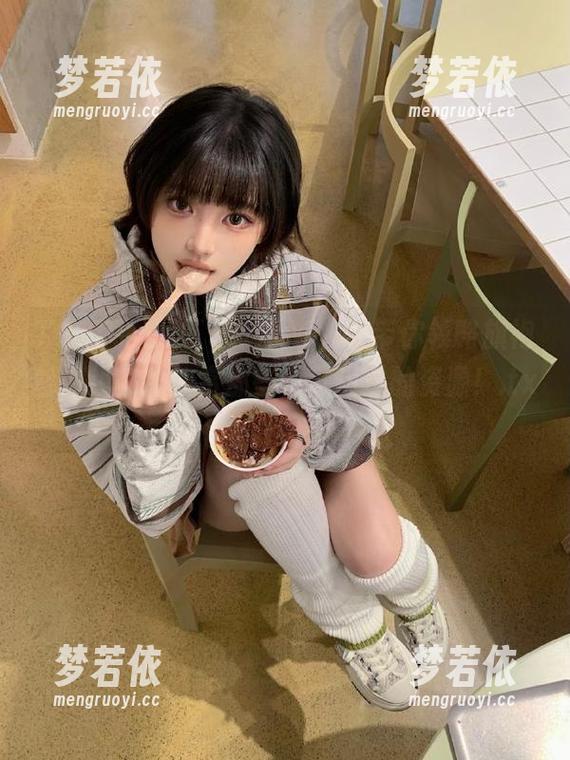 TGOD推女神 - 朱赢Molly带你领略旗袍魅力：在线欣赏那些不可错过的资源！.txt-梦若依