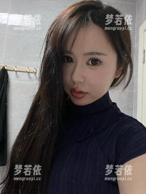 透过照片看Tina很妖孽呀运动：美图带你领略活力无限.txt-梦若依