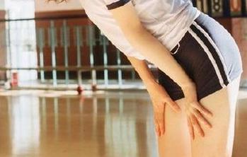 TouTiao头条女神 - 李温柔个人婚纱写真集分享：每一缕柔纱都诉说爱的故事.txt