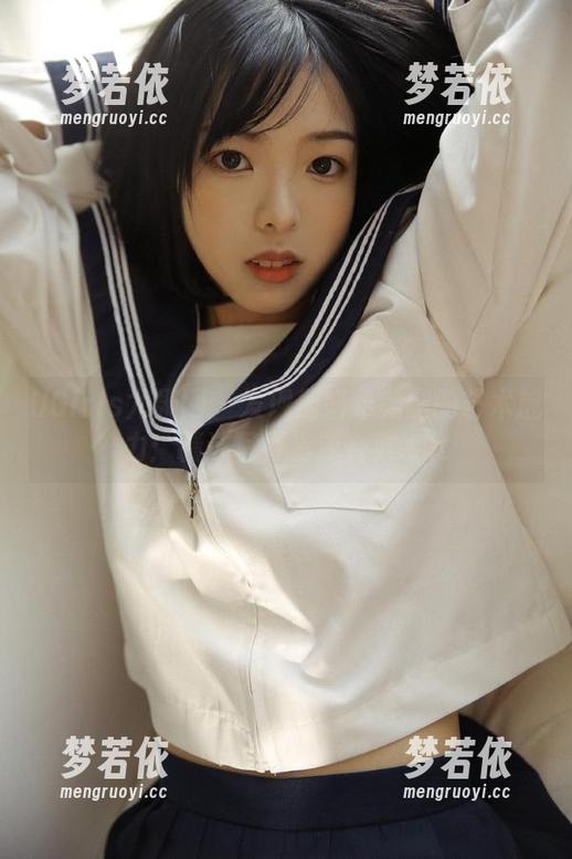 UGirls尤果网 - 发现周妍希美腿的艺术魅力：精选写真资源合集.txt-梦若依