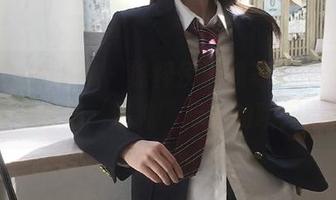 UGirls尤果网 - 徐梓伊清纯写真，分享我努力摆脱‘清纯’标签的瞬间.txt