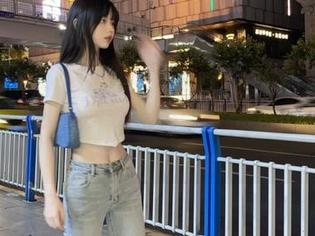 UGirls尤果网 - 真人展示！李思宁的吊带美图，图包带你领略不一样的魅力瞬间！.txt