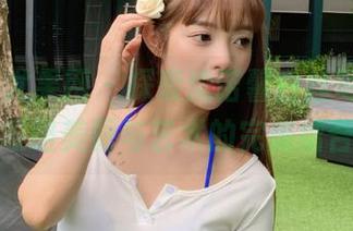 UGirls尤果网 - 探索沈诺馨白丝写真集，带您领略美丽与艺术的完美结合.txt