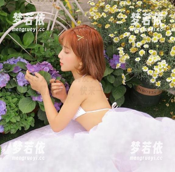 UGirls尤果网 - 调皮又迷人的萌琪琪高跟鞋最新照片，快来一睹为快.txt-梦若依