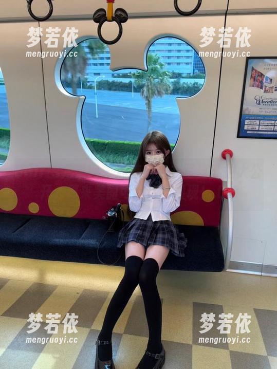 UGirls尤果网 - 赵佳琪内衣写真私拍大公开，原来美丽可以这样展现！.txt-梦若依