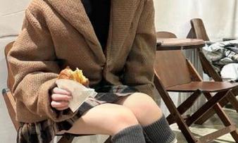 UGirls尤果网 - 无圣光的韩恩美双人写真，图包里藏着的故事你了解吗？.txt
