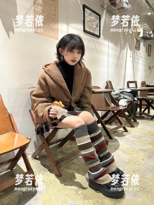UGirls尤果网 - 无圣光的韩恩美双人写真，图包里藏着的故事你了解吗？.txt-梦若依