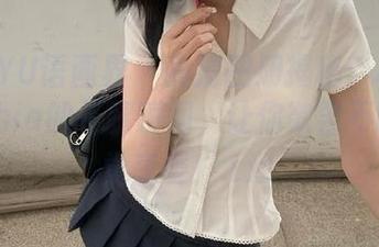 XIAOYU语画界 - 高清图册揭秘：杨紫嫣Cynthia的长腿瞬间，让你欲罢不能的视觉享受！.txt