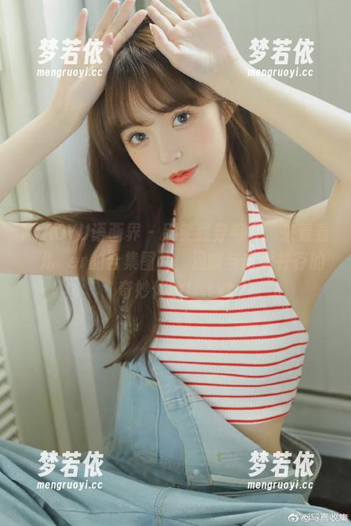 XIAOYU语画界 - 别笑我穿毛衣，来看看玥儿玥er的合集图片，温暖与自嘲并存的奇妙体验！.txt-梦若依