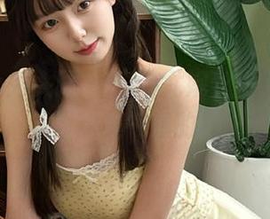 Xiuren秀人网 - Egg尤妮丝粉色写真在线合集，解锁甜美气息的视觉盛宴.txt
