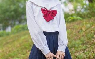 Xiuren秀人网 - 高清Egg尤妮丝女神写真合集，记录她每个动人的瞬间与微笑！.txt
