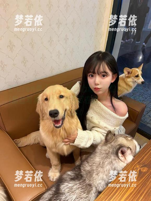 Xiuren秀人网 - 让你心动不已的Erikaki黑丝写真，高清原图尽在这里，快来欣赏.txt-梦若依
