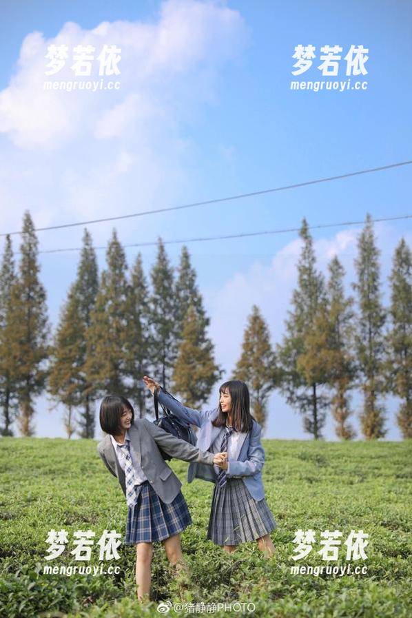 Xiuren秀人网 - Lucky沈欢欣少女风格写真：美丽的图片原图记录了无数青春瞬间！.txt-梦若依