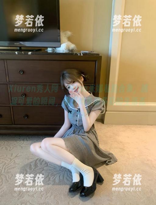 Xiuren秀人网 - Mina米娜私拍合集，捕捉可爱的瞬间，感受她多姿多彩的生活态度.txt-梦若依