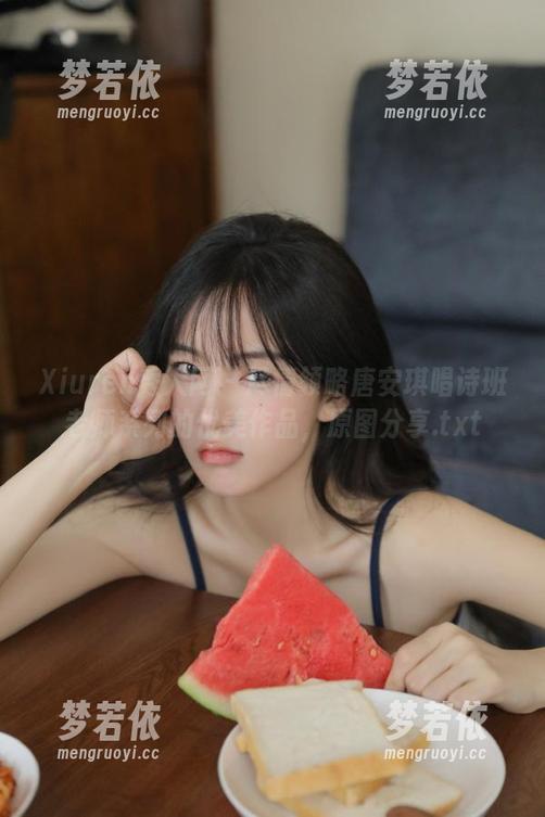 Xiuren秀人网 - 尽情领略唐安琪唱诗班老师系列的优美作品，原图分享.txt-梦若依
