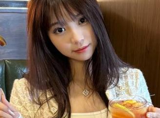 Xiuren秀人网 - 尤妮丝Egg泳池写真大揭秘，精美美图图集尽在眼前！.txt