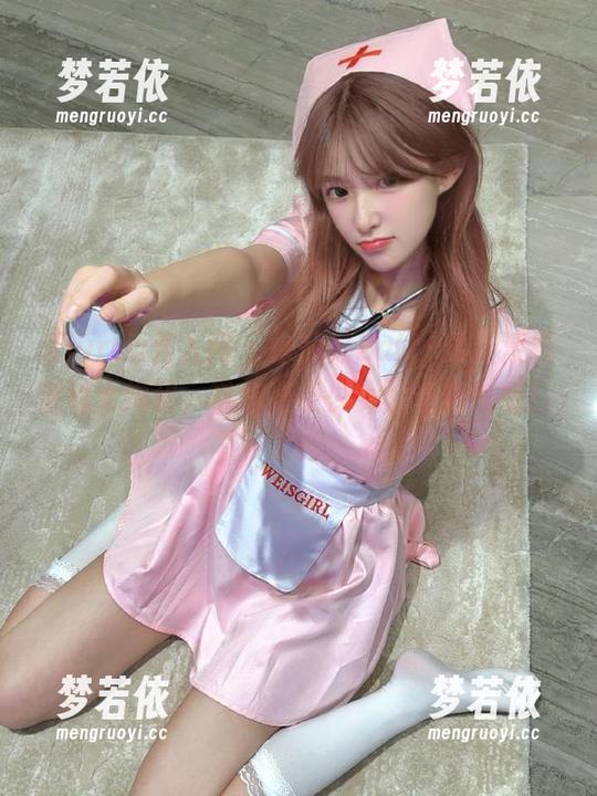 Xiuren秀人网 - 徐莉芝Botty最新清纯图包大揭秘，带你感受少女的清新气息！.txt-梦若依