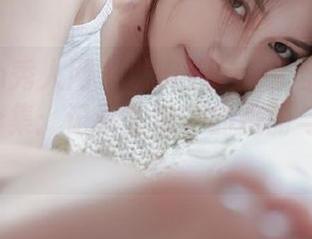 Xiuren秀人网 - 戴允祺zoe护士专属写真精选合集：记录生活中的美丽与坚韧.txt