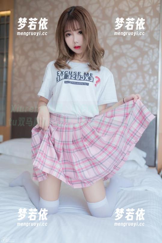 Xiuren秀人网 - 回归纯真，星小兔Meetu双马尾私房原图让你重温青春记忆！.txt-梦若依