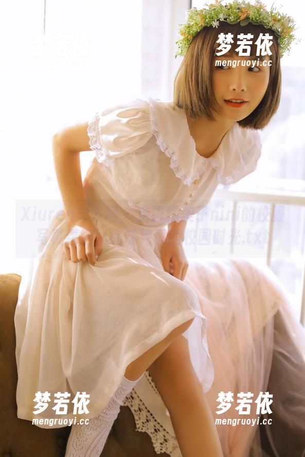 Xiuren秀人网 - 走进糯美子nini的校服写真精选，品味纯真的校园时光.txt-梦若依