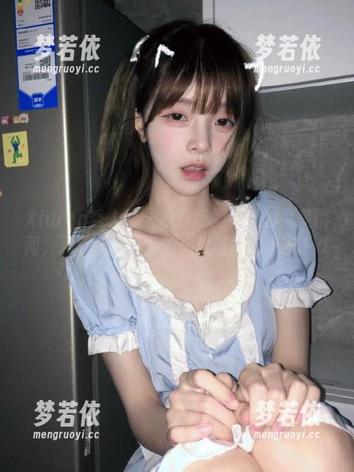 Xiuren秀人网 - 暴露赤间菀枫的柔美瞬间，死库水主题下的极致写真和美图.txt-梦若依
