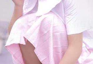 Xiuren秀人网 - 鱼子酱fish与旗袍的邂逅：私房写真唤醒你的东方美学.txt