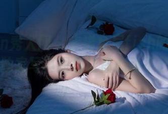 Xiuren秀人网 - 走进鱼尾fish的清纯世界，独家写真图包让你心动不已.txt