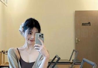 Xiuren秀人网 - 想知道黄歆苑学妹的私拍资源有多惊艳？快来看看她的个人魅力爆发！.txt