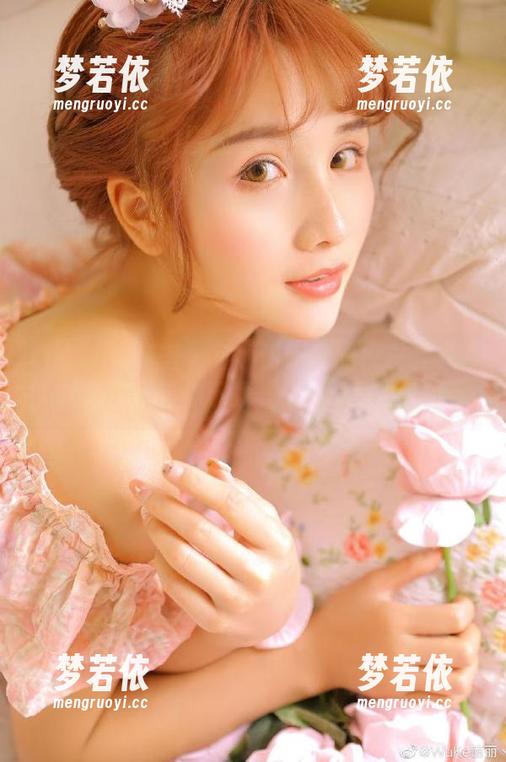 YouMi尤蜜荟 - 熊小诺制造的校园诱惑：独家图集等你下载，惊艳无限！.txt-梦若依
