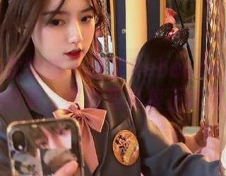 YouWu尤物馆 - 探索Rebecca_吴颖茵的旅拍故事，最新写真集正式更新.txt