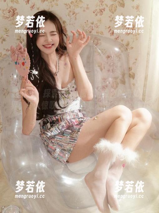 微密圈 - 探索YuYu超甜丫教室的奇妙世界：令人惊叹的壁纸合集，定格真实魅力！.txt-梦若依