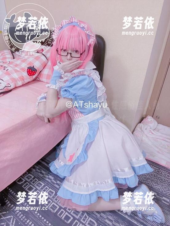 走过路过不要错过，at鲨鱼性感俏佳人免费写真合集上线！.txt-梦若依
