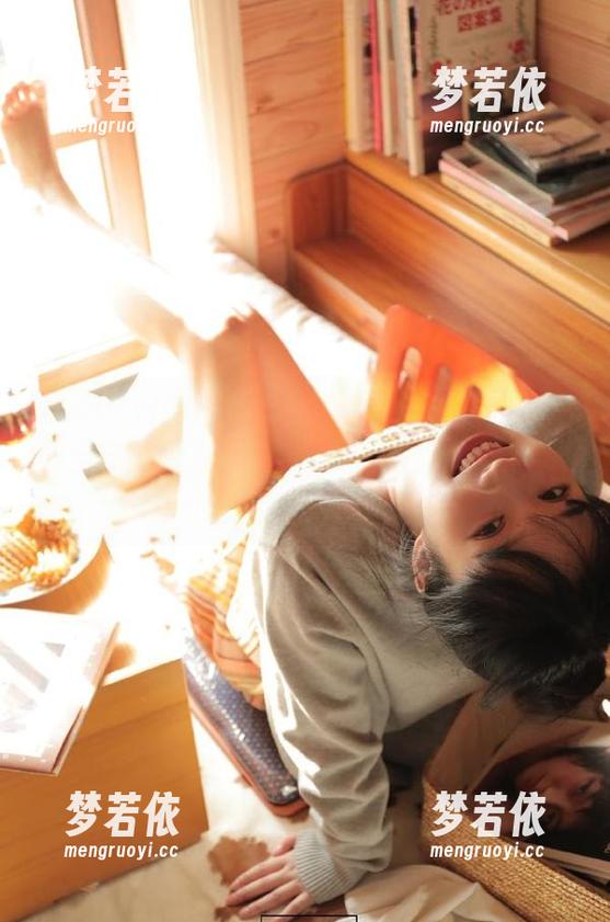 beautyleg - “ChiChi肉丝”写真之美：全新的网盘合集，尽情释放你的视觉欲望.txt-梦若依