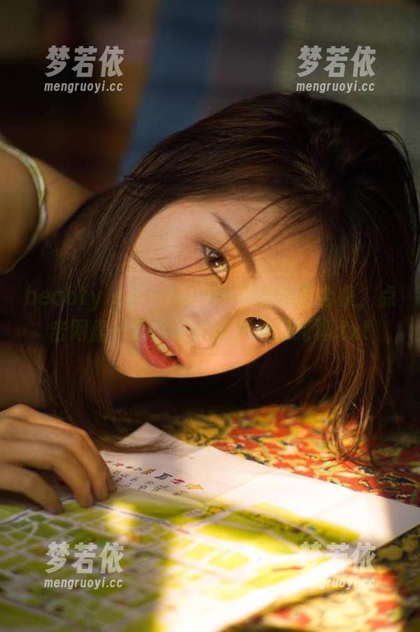 beautyleg - Jessie校服写真合集，点击网盘一起铭记校园岁月的纯真.txt-梦若依