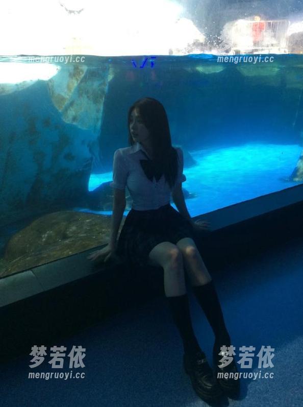 beautyleg - 一览无遗！Minnie婚纱最新图集，倾情演绎浪漫的每个瞬间.txt-梦若依