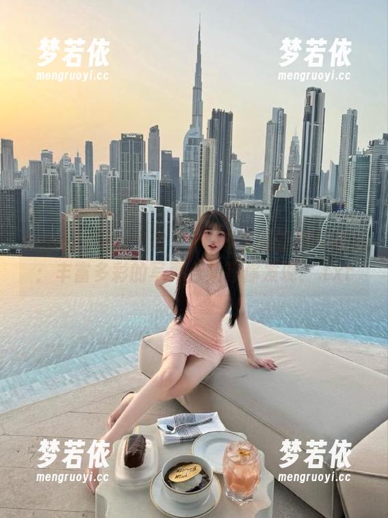 beautyleg - 分享PinQ学姐的独特魅力：丰富多彩的写真合集等你发现！.txt-梦若依